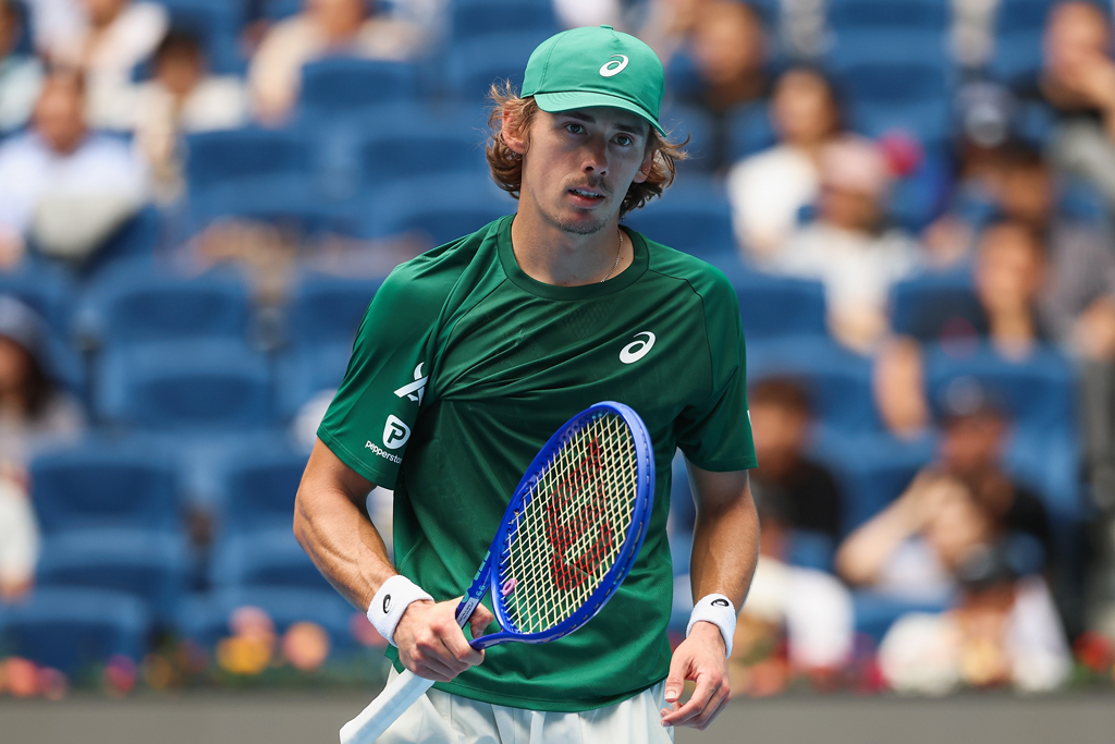 De Minaur takes Beijing “positives” into Shanghai