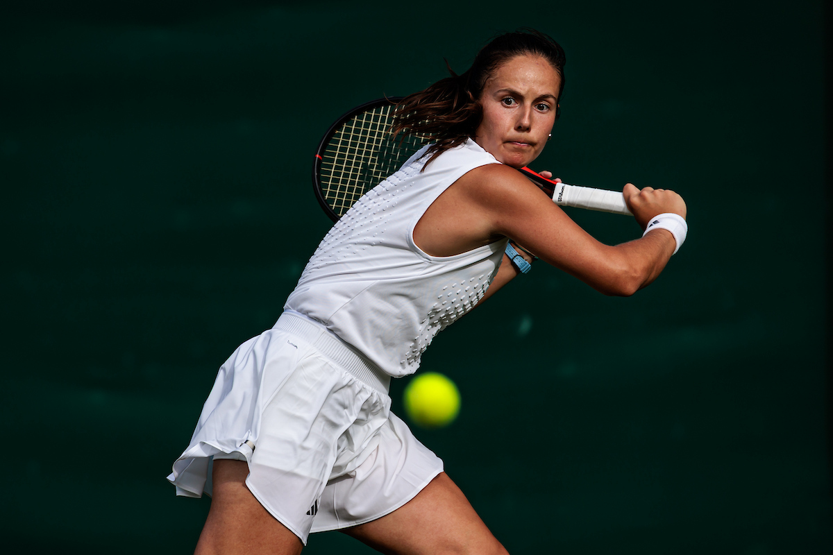 Kasatkina moves safely into second round at Wimbledon
