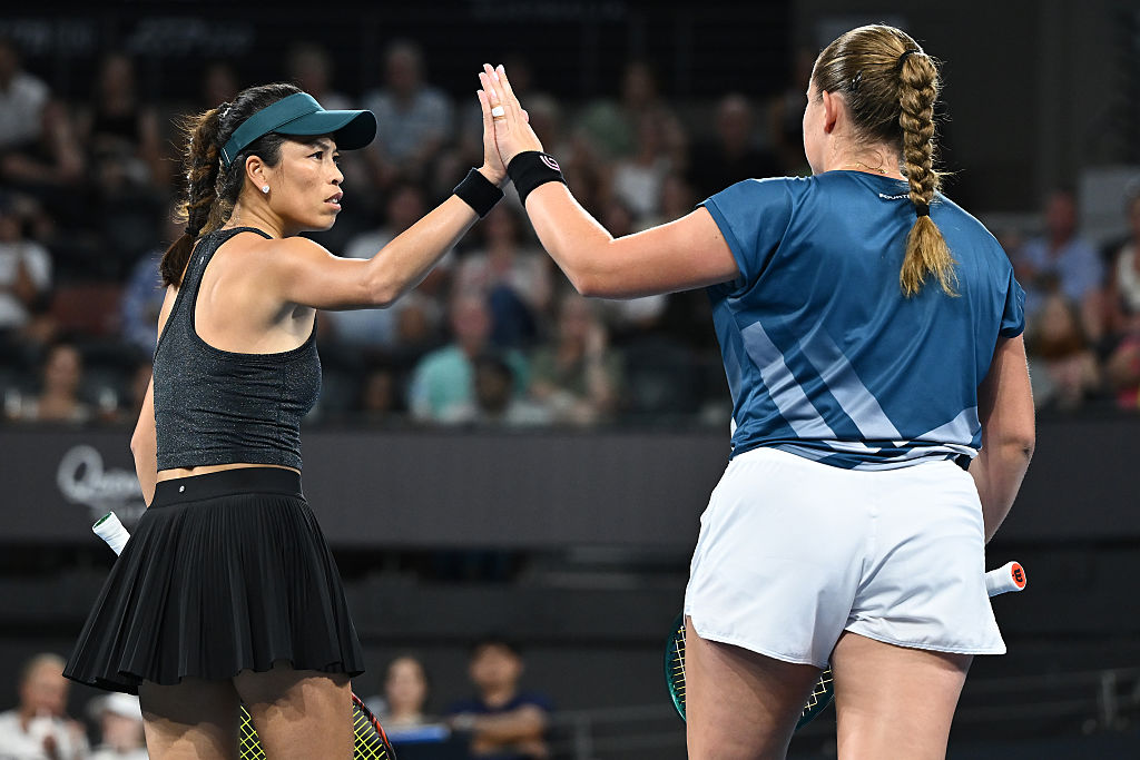 BRISBANE, AUSTRALIA - JANUARY 10: Su-Wei Hsieh of Chinese Taipei and Jelena Ostapenko of Latvia celebrate a point in their Women's Doubles Final match against Cristina Bucsa of Spain and Ellen Perez of Australia during day six of the 2026 Brisbane International at Pat Rafter Arena on January 10, 2026 in Brisbane, Australia. (Photo by Albert Perez/Getty Images)