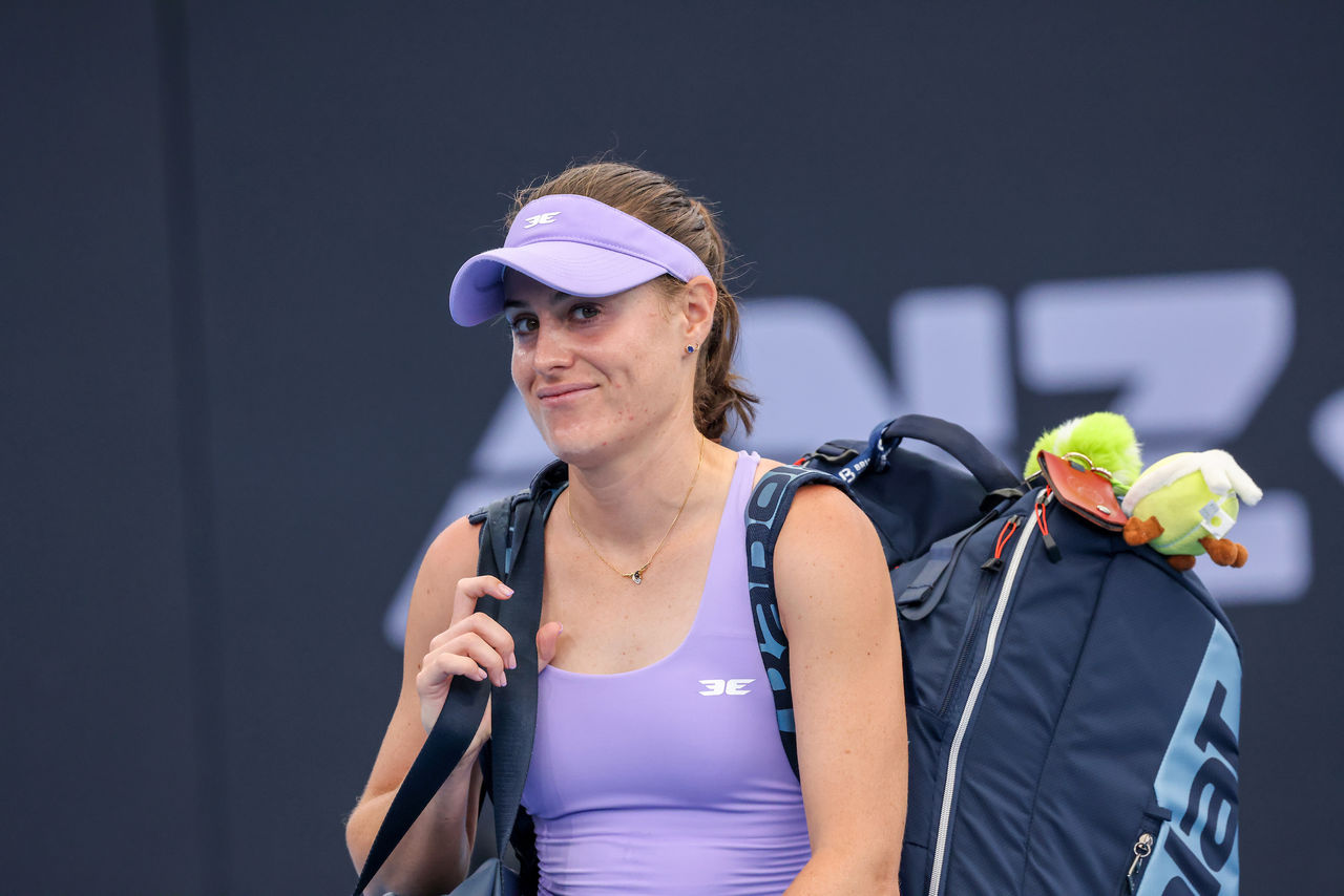 November 10: Kimberly Birrell (AUS) during practice at the Billie Jean King Cup play-off at Domain Tennis Centre, Hobart, Tasmania on Monday, November 10, 2025. Photo by TENNIS AUSTRALIA/ RICHARD JUPE