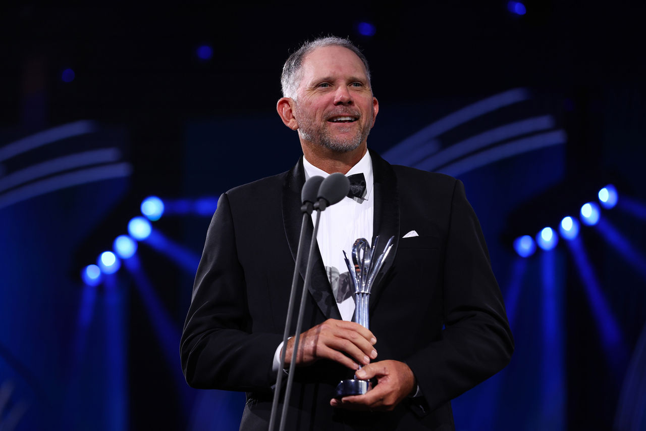 MELBOURNE, AUSTRALIA - DECEMBER 08: Chris Mahony receives the Coaching Excellence – Performance Award, presented by Culture AMP during to the 2025 Newcombe Medal at Crown Palladium on December 08, 2025 in Melbourne, Australia. (Photo by Graham Denholm/Getty Images for Tennis Australia)