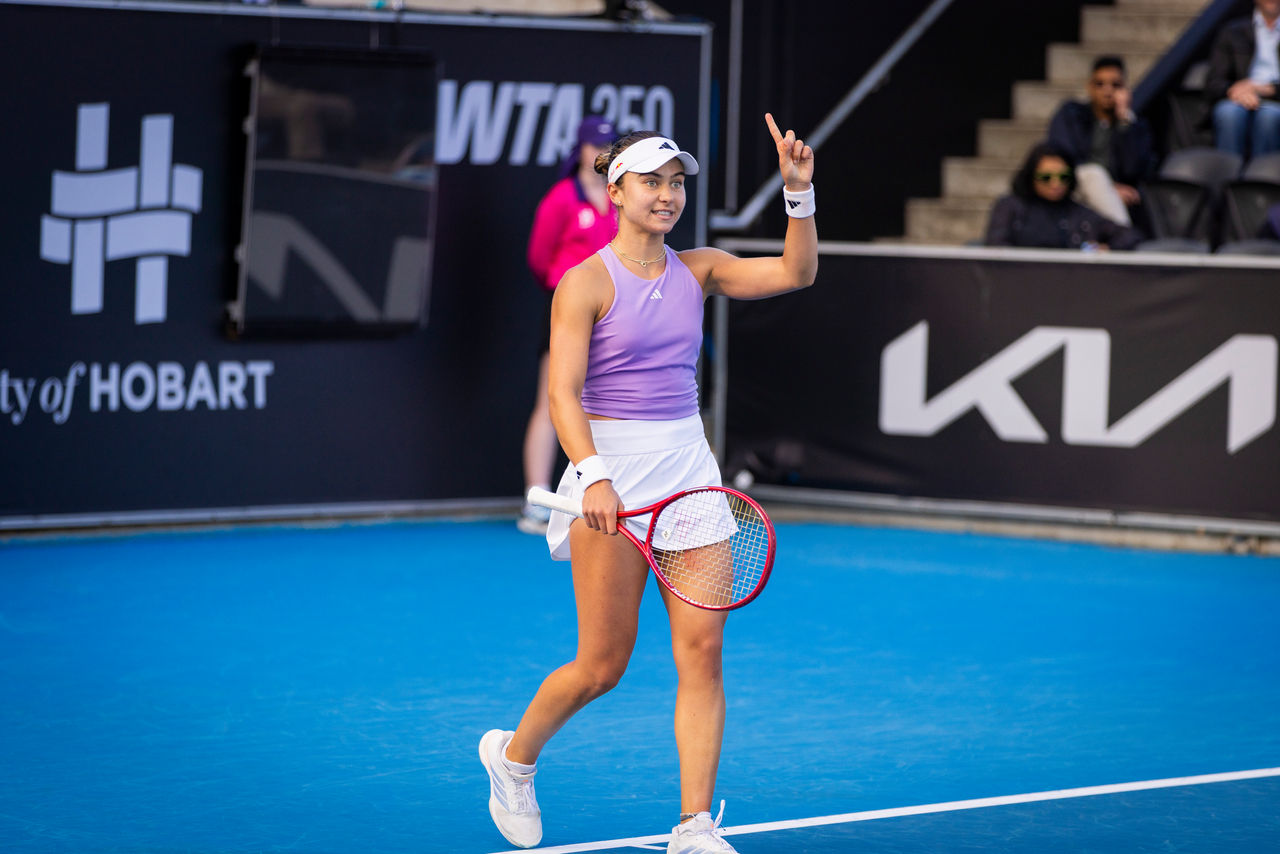 January 16: Iva Jovic (USA) wins the semi-final match against Taylah Preston (AUS) during the Hobart International at the Domain Tennis Centre on Friday, January 16, 2026. Photo by TENNIS AUSTRALIA/ RICHARD JUPE