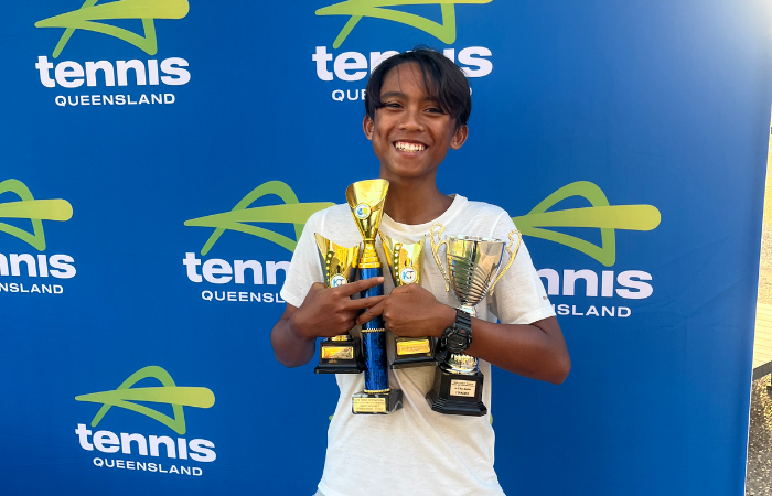 Webstory Feature Photos - Junior Autumn Swing Winner