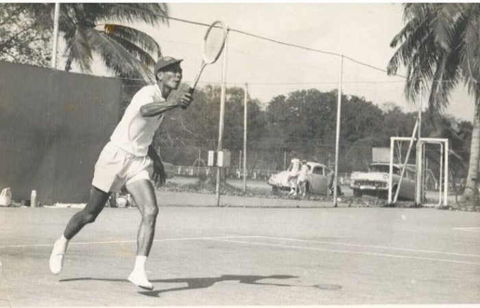 Kevin Tennis Playing