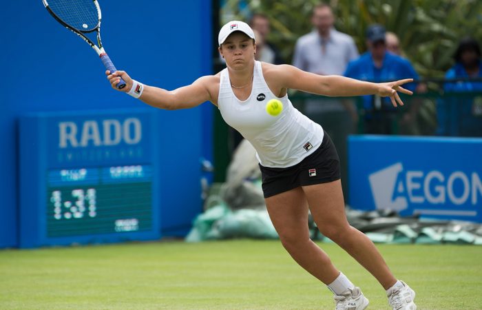 Barty-grass-agains-700x450