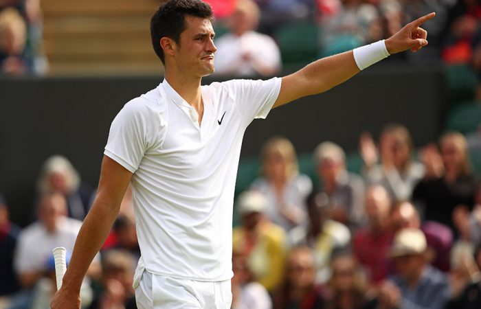 Bernie-points-700x450