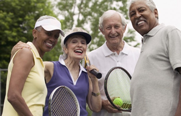 Seniors-tennis3 Seniors-tennis3