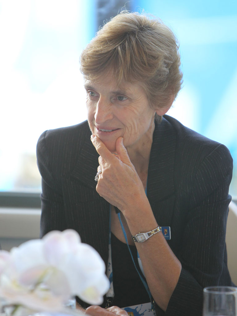 Janet Young | Player Profiles | Players and Rankings | News and Events