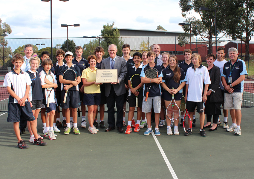 Plaque unveiled at Box Hill Secondary College 20 April, 2012 All