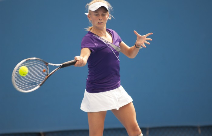 A wildcard entrant into the Optus 18s tournament, Zoe Hives exhibited some  impressive tennis, defeating higher ranked players to commendably reach the quarterfinals.