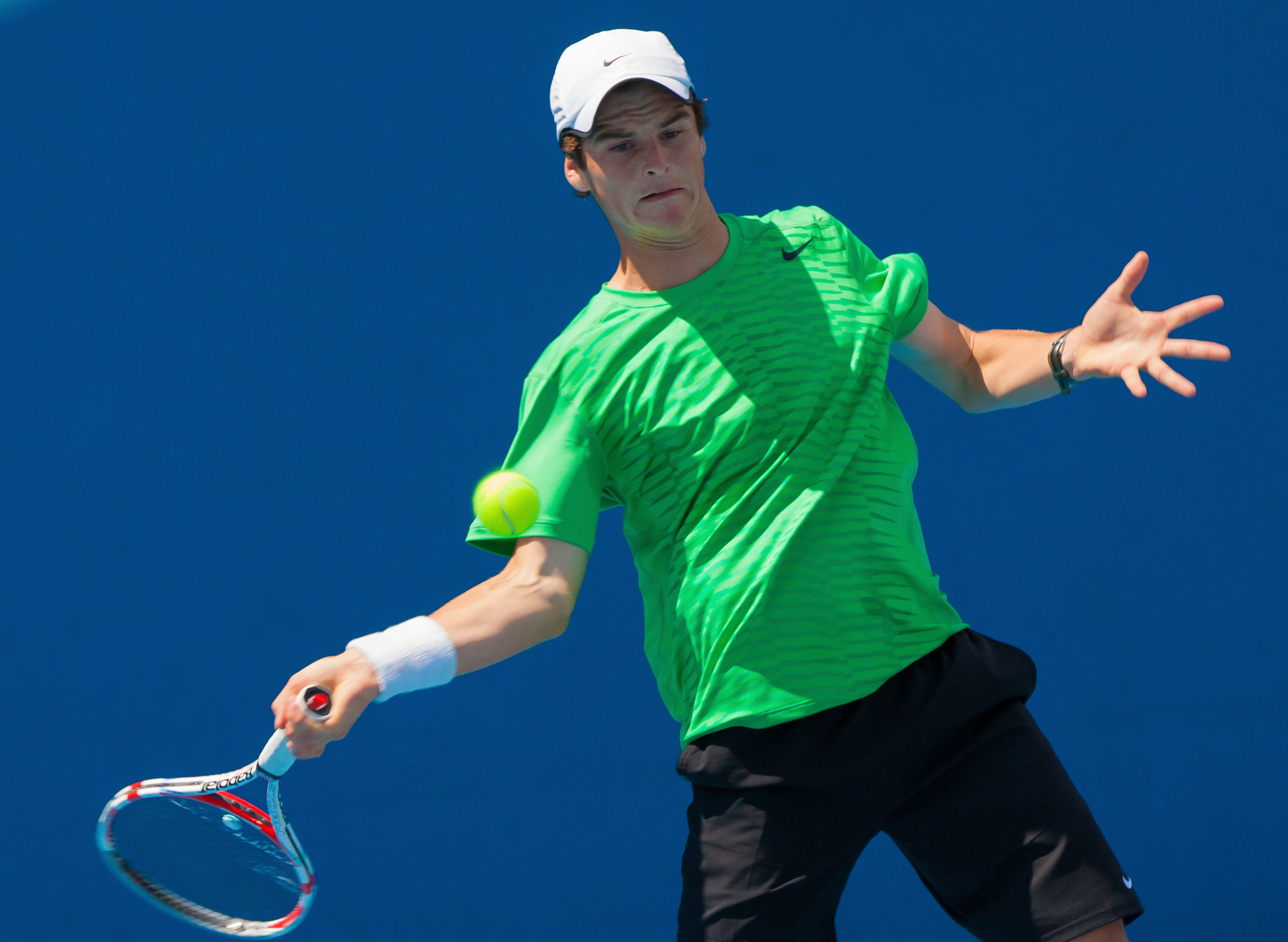 Grills upsets top seed Reid at Cairns Pro Tour 19 September, 2013