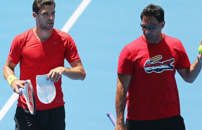 Grigor Dimitrov (L) and coach Roger Rasheed during a practice session at Australian Open 2014; Getty Images