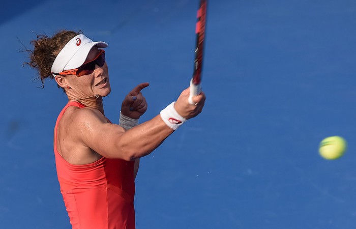 Sam Stosur in action during her quarterfinal victory over Heather Watson at the WTA Hong Kong Tennis Open; Getty Images