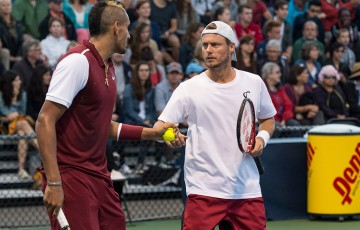 Nick Kyrgios (L) and Lleyton Hewitt talk tactics at the ATP Montreal Masters; Getty Images