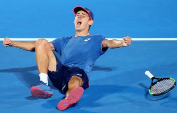 Alex De Minaur celebrates his victory at the Sydney International (Getty Images)