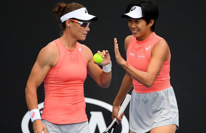 Sam Stosur (L) in doubles action with Zhang Shuai at Australian Open 2019 (Getty Images)