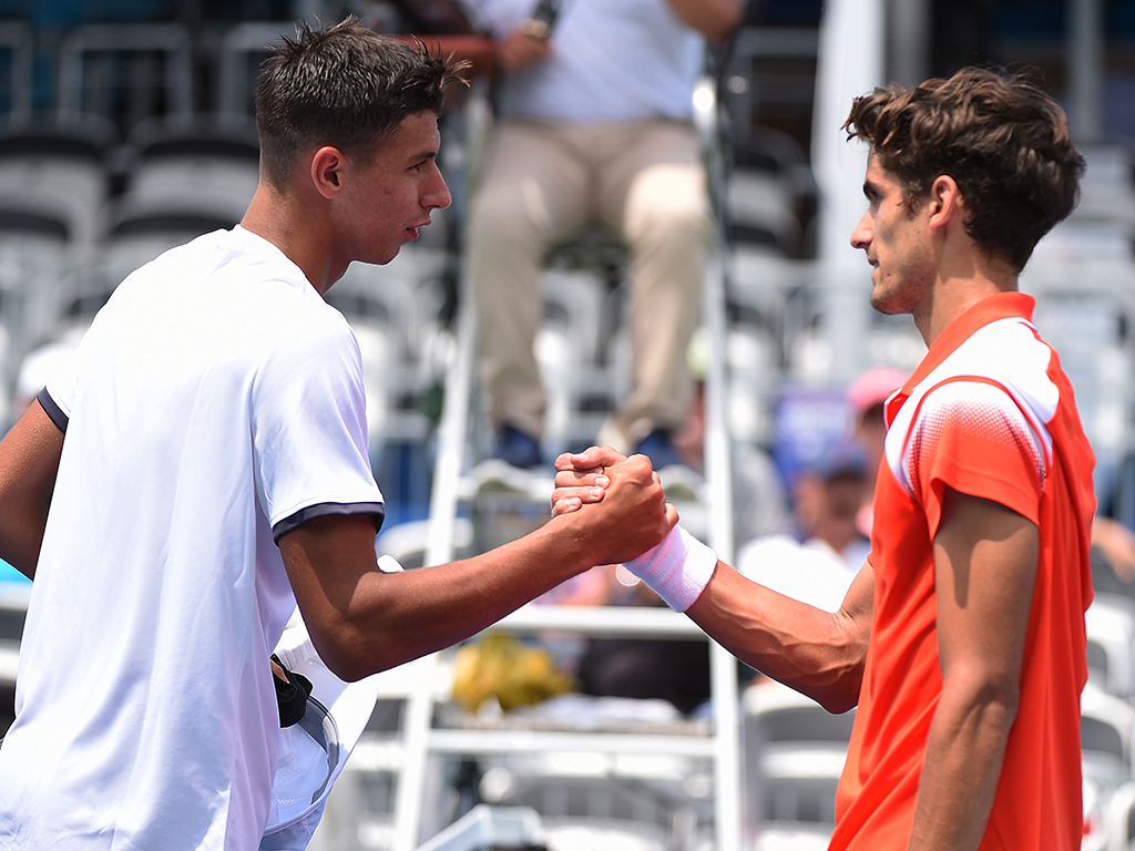 Alexei Popyrin (L) defeated Pierre-Hugues Herbert in the second round in Atlanta (Getty Images)