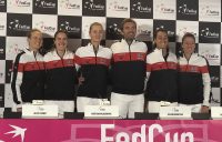 The French Fed Cup team of (L-R) Fiona Ferro, Alize Cornet, Kristina Mladenovic, Julien Benneteau, Caroline Garcia and Pauline Parmentier in Perth. (Getty Images)