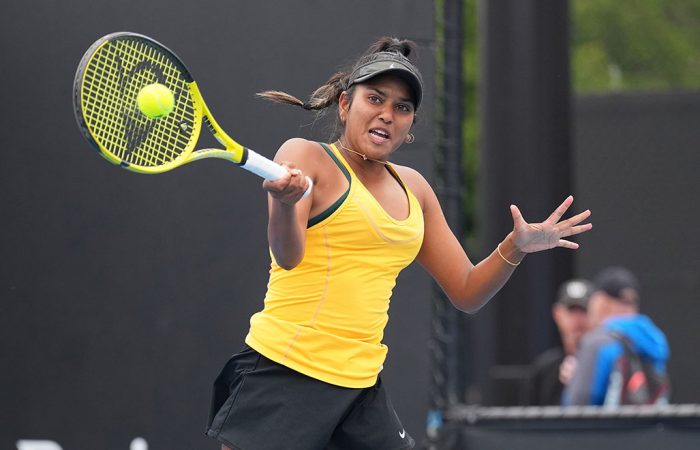 Anja Nayar in action during the 2022 December Showdown. Picture: Tennis Australia