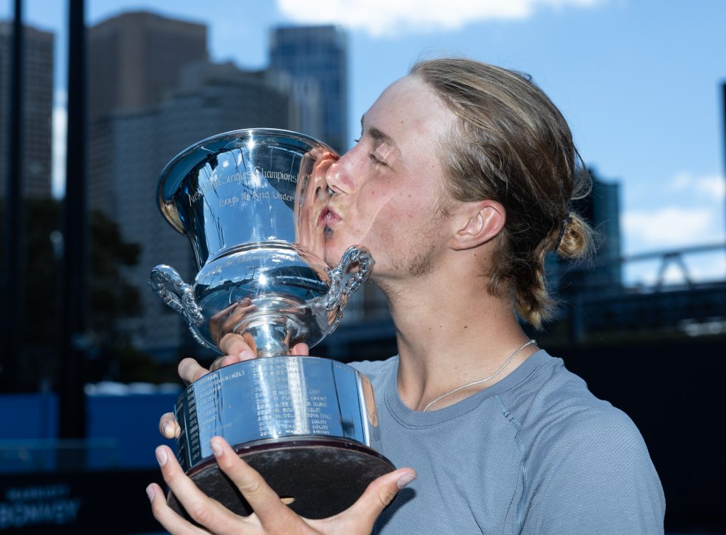 Thomas Gadecki celebrates winning the 16/u Australian Championships singles title. Picture: Tennis Australia