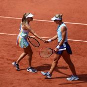 Ellen Perez with Nicole Melichar-Martinez at Roland Garros