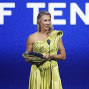 Alicia Molik accepts her Spirit of Tennis Award at the Australian Tennis Awards. (Getty Images)