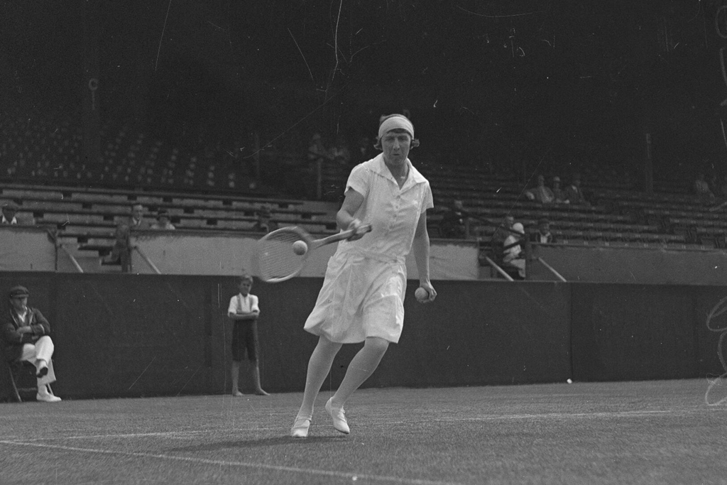 Esna Boyd enters Australian Tennis Hall of Fame 21 January, 2025